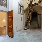 La Corte Dei Pandolfini